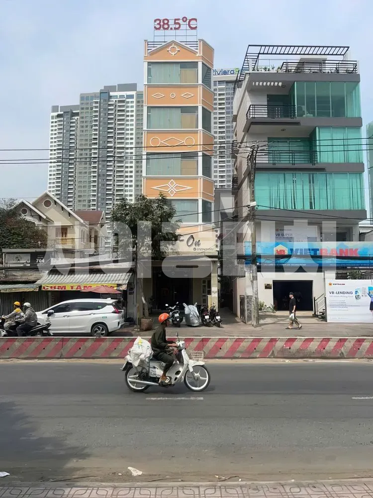 외부 건물 전경